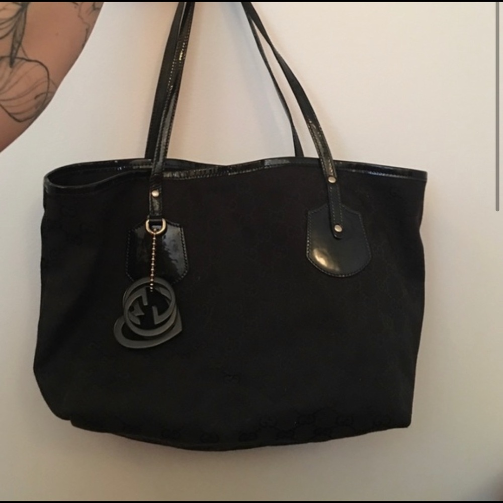 Small black Gucci tote